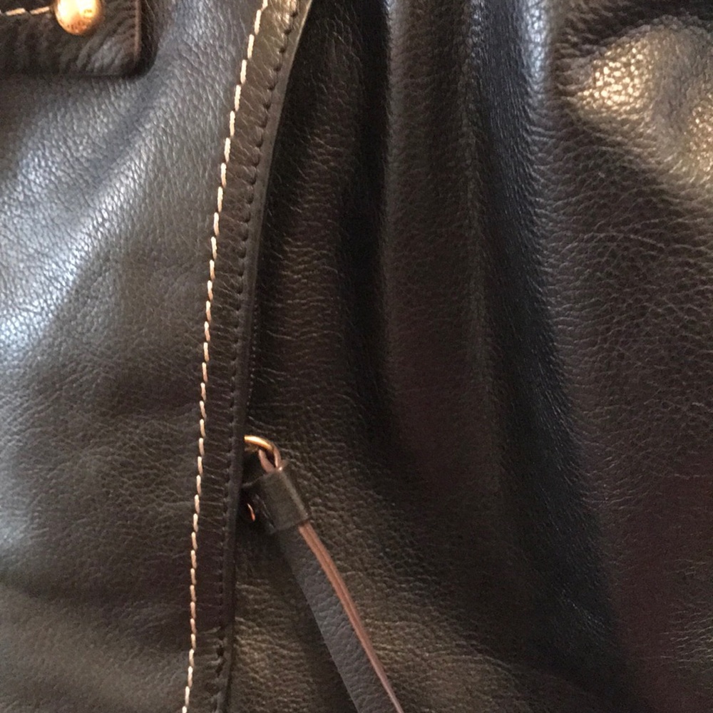 Liz Claiborne Leather - Picture 3 of 7